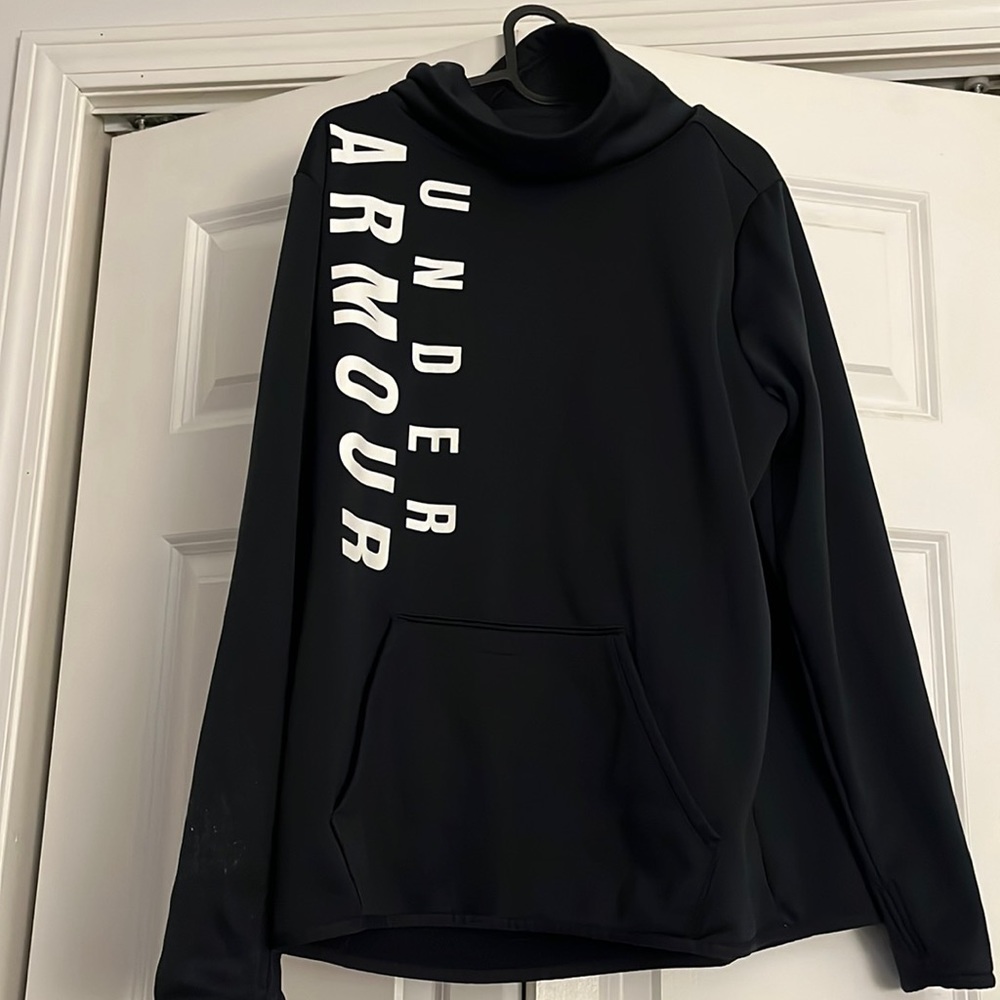 Under Armour size Xl cold gear cowlneck sweatshirt